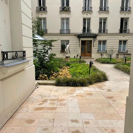 Studio près du Pont Mirabeau et Tour Eiffel Parigi Esterno foto