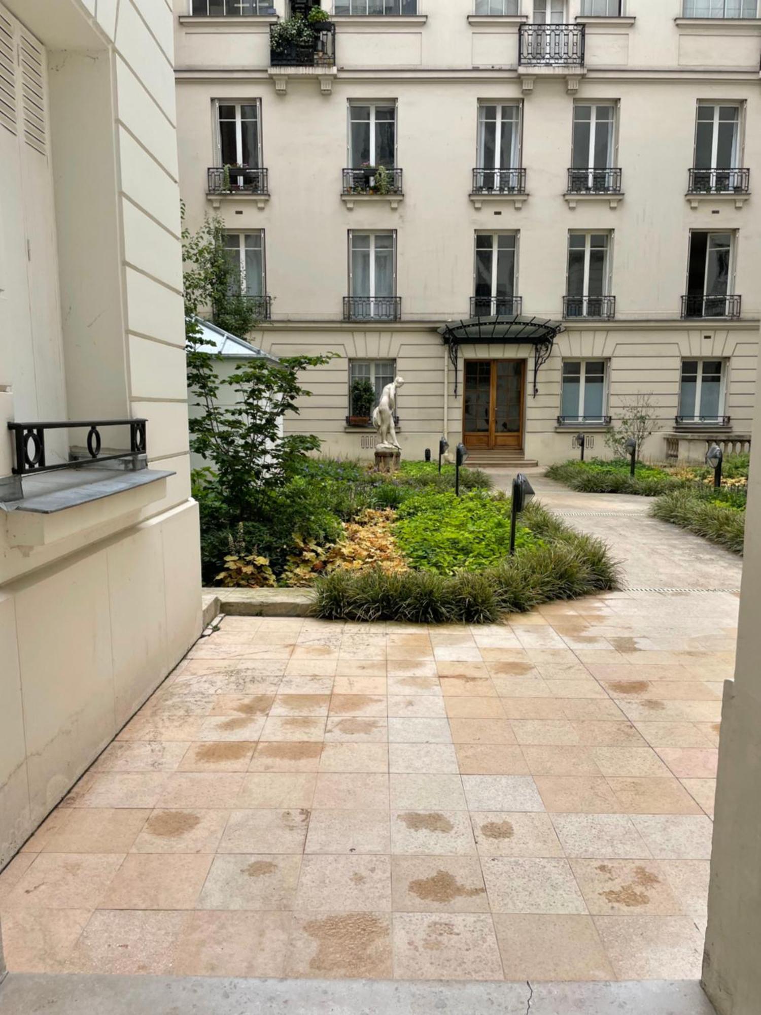 Studio près du Pont Mirabeau et Tour Eiffel Parigi Esterno foto